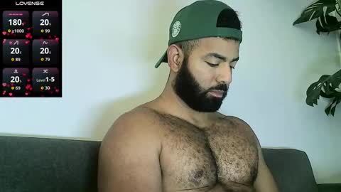 SebasRoa online show from December 2025 02:43:02 PM