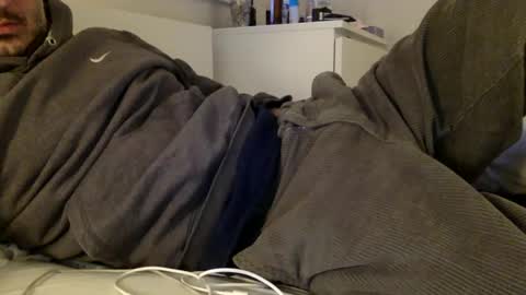 Snapshot of roadbikerider chatting on January 2025 05:26:02 AM 20cm online show from January 2025 05:26:02 AM