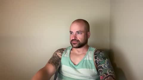 Snapshot of roadking1122 chatting on October 2025 10:16:02 AM roadking1122 online show from October 2025 10:16:02 AM