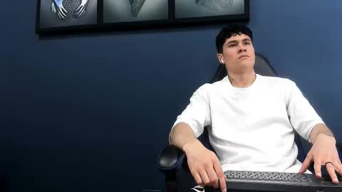 Roan Birkin online show from October 2025 07:34:01 PM