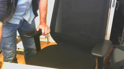 rob3616 online show from November 2025 09:48:02 PM