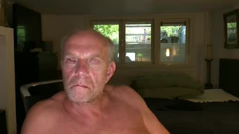robbertnl online show from June 2026 06:16:02 AM