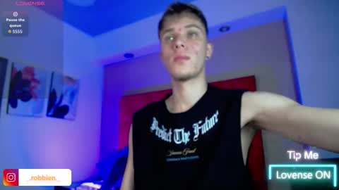 Robbin online show from March 2026 05:01:02 AM