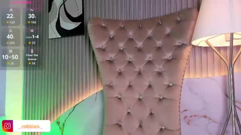 Robbin online show from June 2026 04:33:02 AM