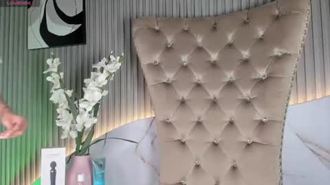 Robbin online show from June 2026 04:48:01 AM