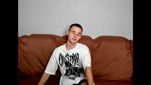 Snapshot of robert10211 chatting on November 2025 04:56:01 AM robert10211 online show from November 2025 04:56:01 AM