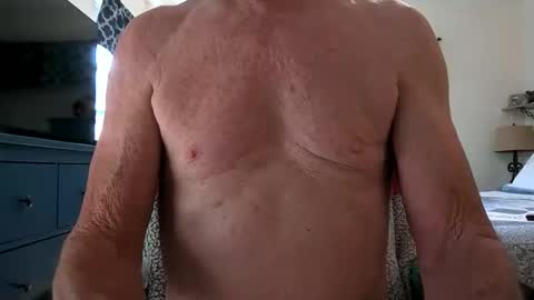 Snapshot of robert45556 chatting on October 2025 06:30:02 PM robert online show from October 2025 06:30:02 PM