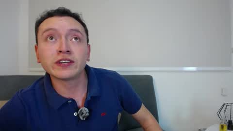 Robert online show from September 2025 01:07:02 AM