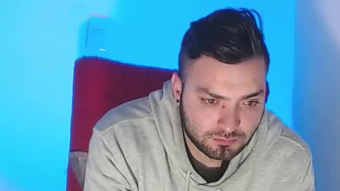 Snapshot of robert_leroy chatting on January 2025 07:04:02 AM Stiven - online show from January 2025 07:04:02 AM