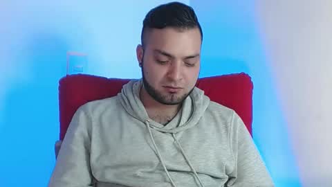 Snapshot of robert_leroy chatting on February 2025 10:11:01 PM Stiven - online show from February 2025 10:11:01 PM