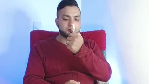 Snapshot of robert_leroy chatting on February 2025 06:31:01 AM Stiven - online show from February 2025 06:31:01 AM