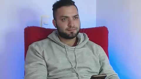 Snapshot of robert_leroy chatting on February 2025 12:48:02 PM Stiven - online show from February 2025 12:48:02 PM