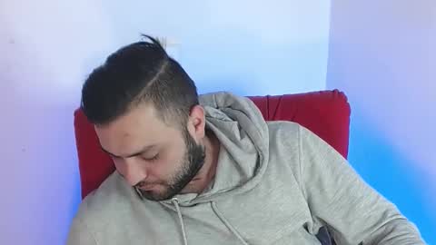 Snapshot of robert_leroy chatting on February 2025 02:27:02 PM Stiven - online show from February 2025 02:27:02 PM