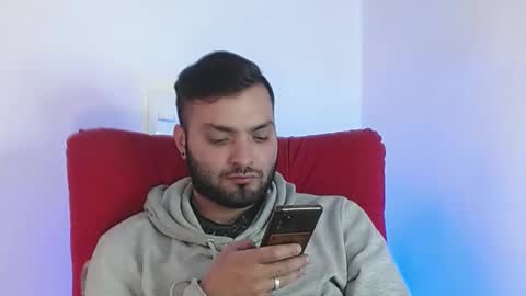 Snapshot of robert_leroy chatting on February 2025 07:38:02 PM Stiven - online show from February 2025 07:38:02 PM