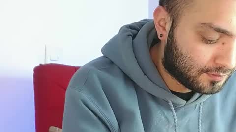 Snapshot of robert_leroy chatting on February 2025 11:30:01 PM Stiven - online show from February 2025 11:30:01 PM