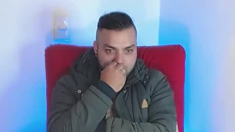 Snapshot of robert_leroy chatting on March 2025 06:05:02 AM Stiven - online show from March 2025 06:05:02 AM