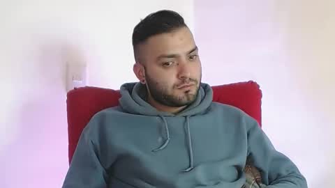 Snapshot of robert_leroy chatting on March 2025 05:22:02 AM Stiven - online show from March 2025 05:22:02 AM