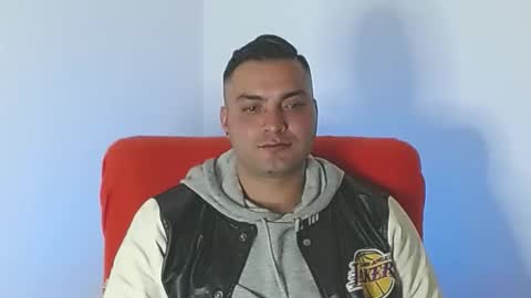 Snapshot of robert_leroy chatting on October 2025 06:10:01 AM Stiven - online show from October 2025 06:10:01 AM