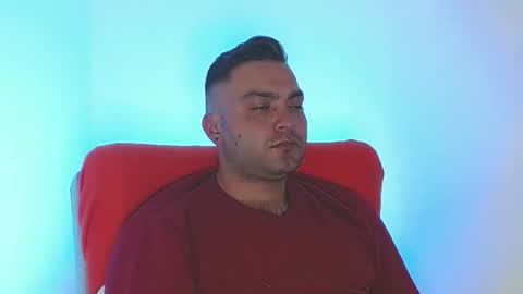 Snapshot of robert_leroy chatting on October 2025 07:47:02 AM Stiven - online show from October 2025 07:47:02 AM