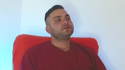 Snapshot of robert_leroy chatting on October 2025 07:49:01 PM Stiven - online show from October 2025 07:49:01 PM