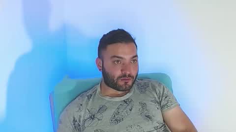 Snapshot of robert_leroy chatting on November 2025 04:57:02 AM Stiven - online show from November 2025 04:57:02 AM