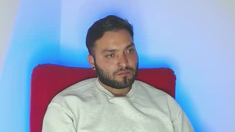 Snapshot of robert_leroy chatting on February 2026 05:15:01 AM Stiven - online show from February 2026 05:15:01 AM