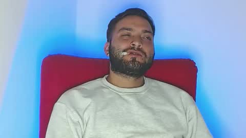 Snapshot of robert_leroy chatting on February 2026 07:51:01 AM Stiven - online show from February 2026 07:51:01 AM