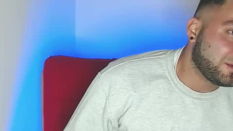 Snapshot of robert_leroy chatting on March 2026 07:24:02 AM Stiven - online show from March 2026 07:24:02 AM