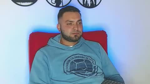 Snapshot of robert_leroy chatting on March 2026 04:39:01 AM Stiven - online show from March 2026 04:39:01 AM