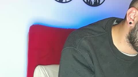 Snapshot of robert_leroy chatting on March 2026 05:13:01 AM Stiven - online show from March 2026 05:13:01 AM