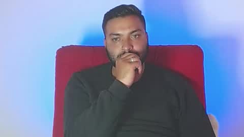 Stiven - online show from April 2026 07:20:01 PM