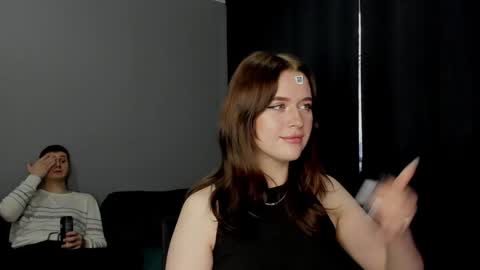 Snapshot of robert_lisa chatting on December 2024 08:58:01 AM Lisa and Robert i am online all days 900 am GMT3 online show from December 2024 08:58:01 AM
