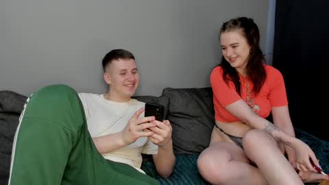 Snapshot of robert_lisa chatting on February 2025 06:58:02 AM Lisa and Robert i am online all days 900 am GMT3 online show from February 2025 06:58:02 AM