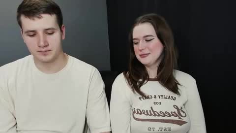 Snapshot of robert_lisa chatting on February 2025 07:48:02 AM Lisa and Robert i am online all days 900 am GMT3 online show from February 2025 07:48:02 AM