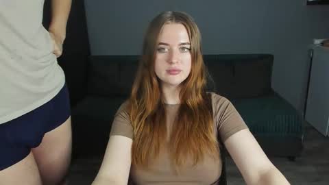 Snapshot of robert_lisa chatting on September 2025 02:00:01 PM Lisa and Robert i am online all days 900 am GMT3 online show from September 2025 02:00:01 PM
