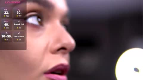 Roberta online show from September 2025 08:19:01 AM