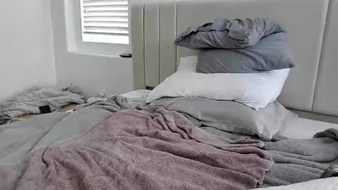 robertc2020 online show from April 2026 04:26:02 PM