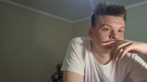 Snapshot of robertdedildo chatting on December 2024 12:55:01 PM Robert online show from December 2024 12:55:01 PM