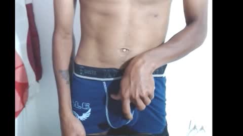 roberthycami2123 online show from February 2026 07:07:01 PM