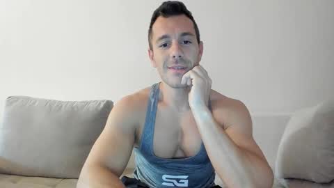 roberto4ever online show from November 2025 05:31:02 AM