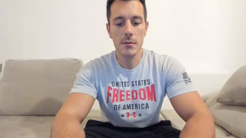 Snapshot of roberto4ever chatting on February 2026 05:32:01 PM roberto4ever online show from February 2026 05:32:01 PM