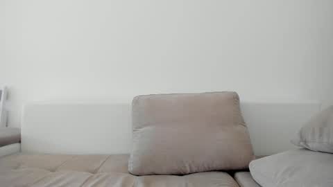 Snapshot of roberto4ever chatting on March 2026 06:18:01 AM roberto4ever online show from March 2026 06:18:01 AM