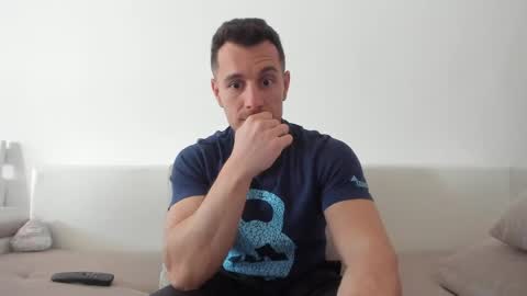 Snapshot of roberto4ever chatting on March 2026 11:27:01 AM roberto4ever online show from March 2026 11:27:01 AM