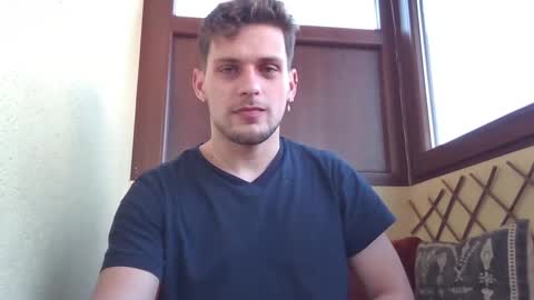 Roberto online show from February 2025 07:28:01 AM