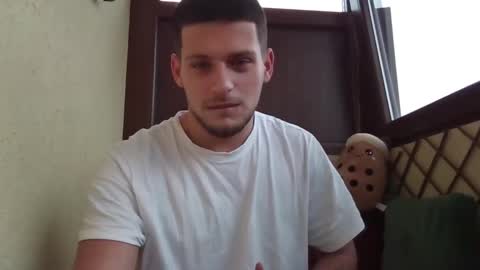 Roberto online show from November 2025 06:57:01 AM