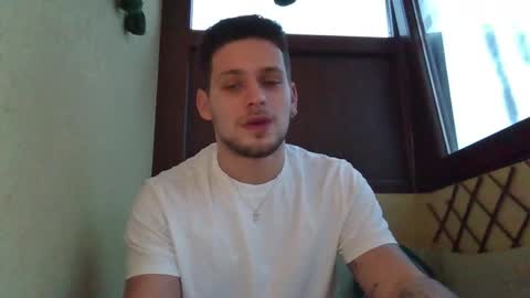 Roberto online show from December 2025 05:38:02 AM