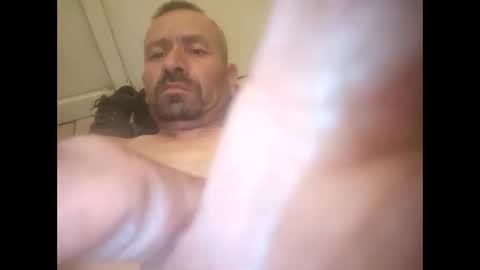 robertsaiz4200 online show from March 2026 07:17:02 PM