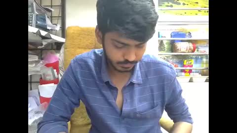 Robertsalia online show from November 2025 11:51:02 AM