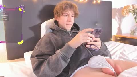 robfavorite1 online show from January 2026 08:55:01 PM