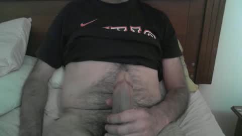 Robhin maduro online show from November 2025 01:01:01 PM